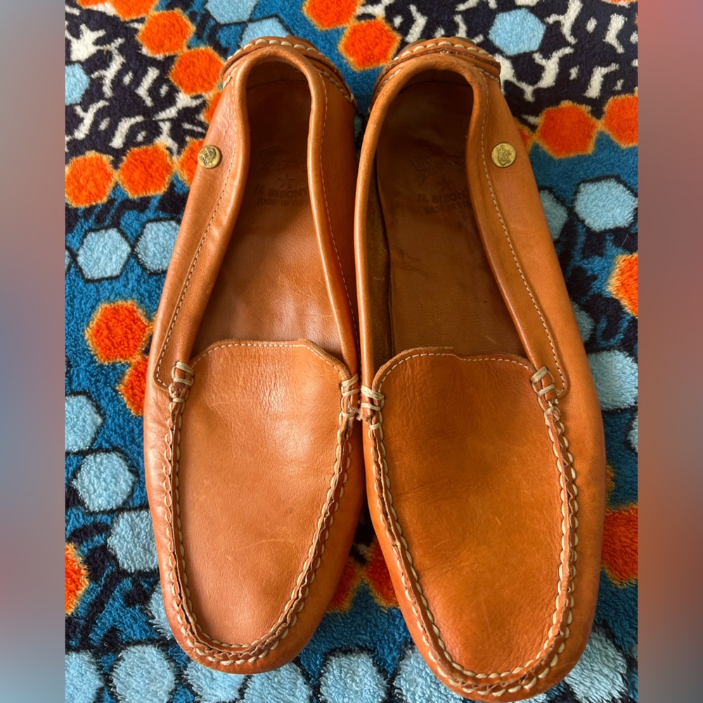 IL Bisonte Women’s Driving Loafers Camel Color
